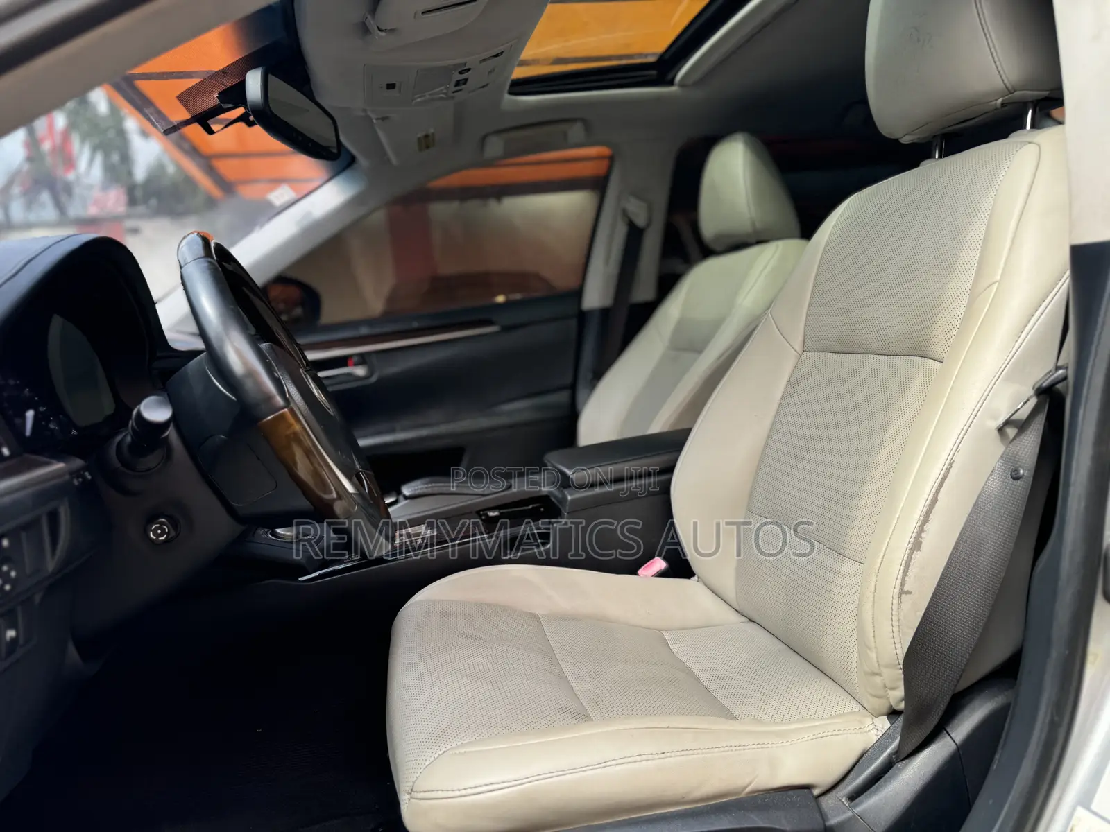 Lexus ES 350 FWD 2014 Silver