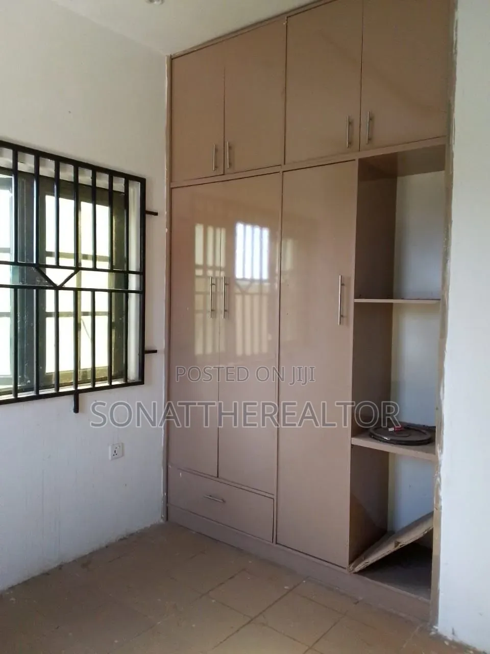 2bdrm Apartment in Akala Express for rent