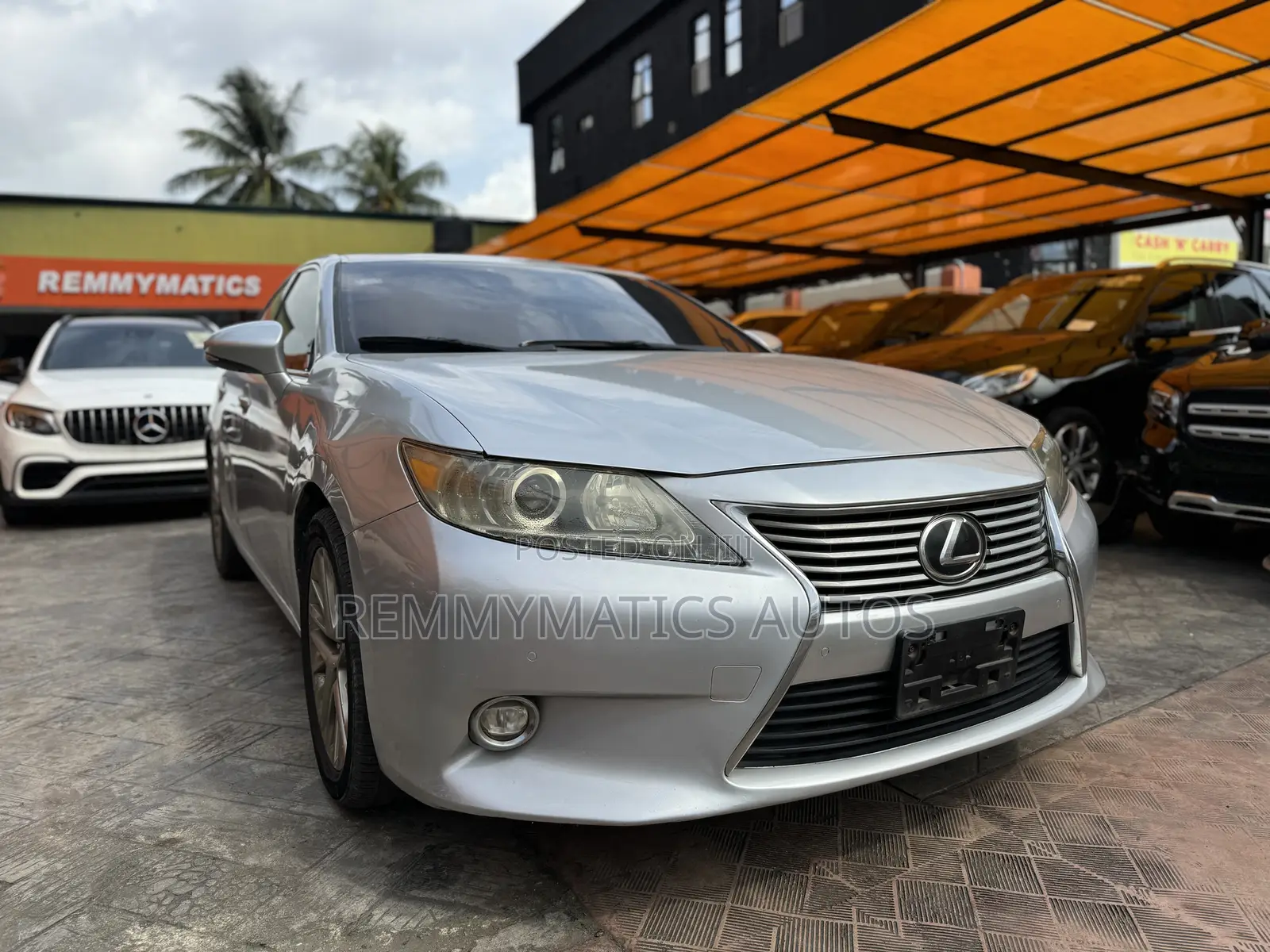 Lexus ES 350 FWD 2014 Silver