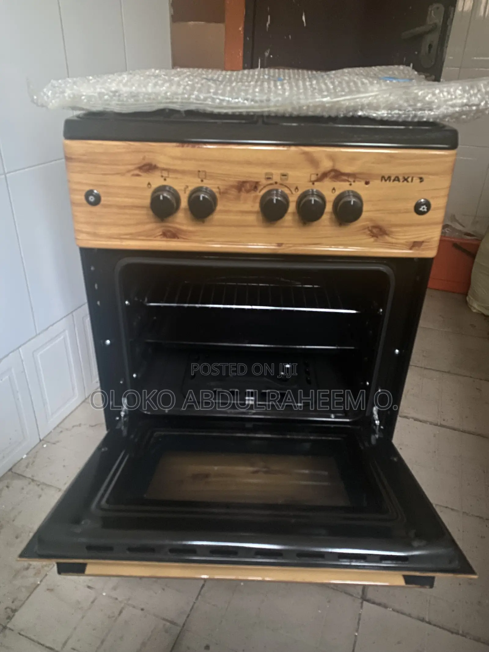 Maxi 60x60 Wood-Finished Gas Cooker 3+1 Burners
