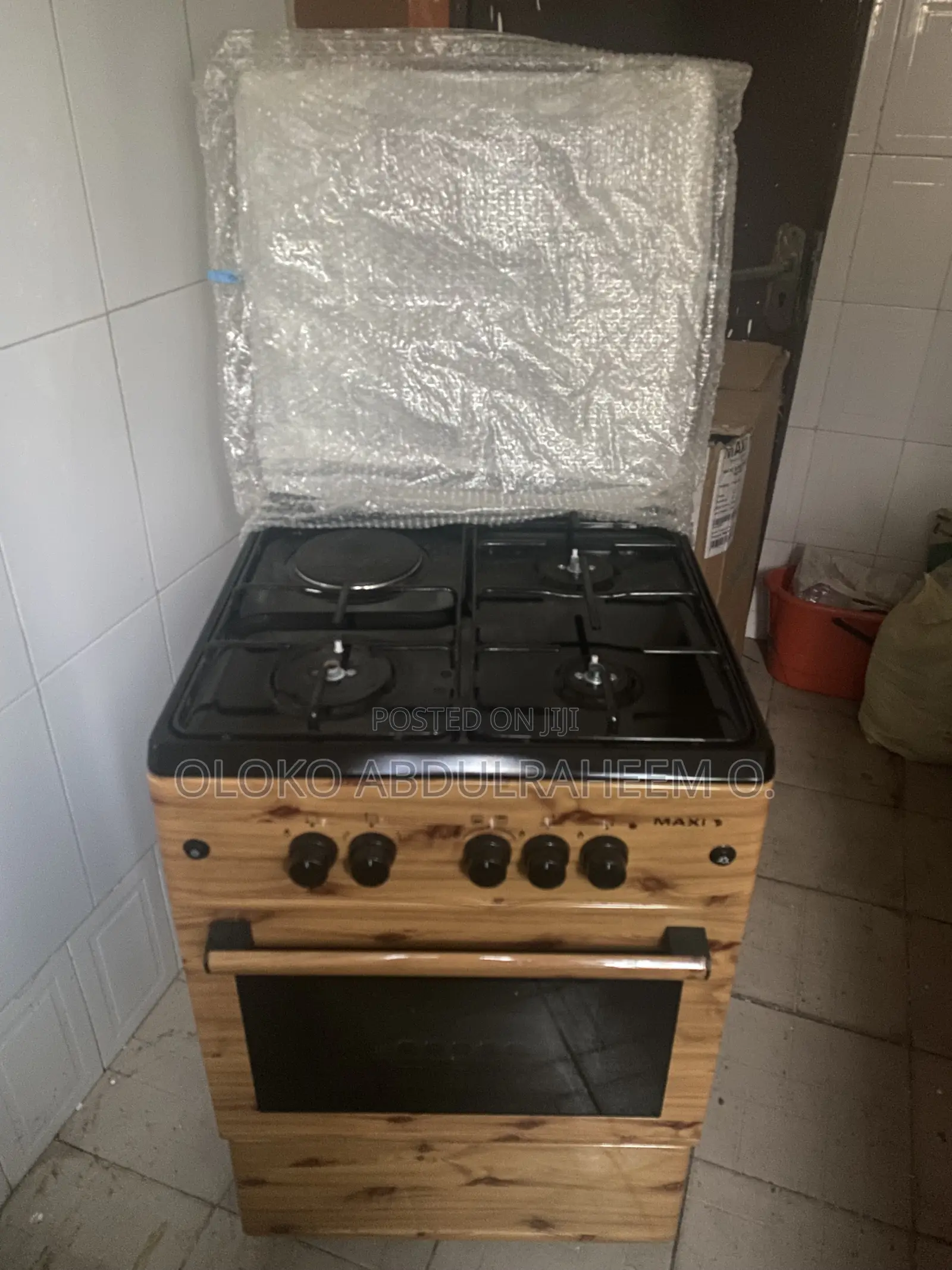 Maxi 60x60 Wood-Finished Gas Cooker 3+1 Burners