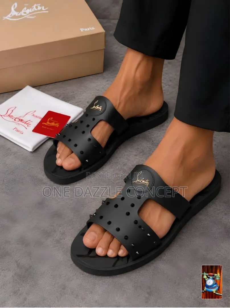 *Top Design Louboutin Spikes