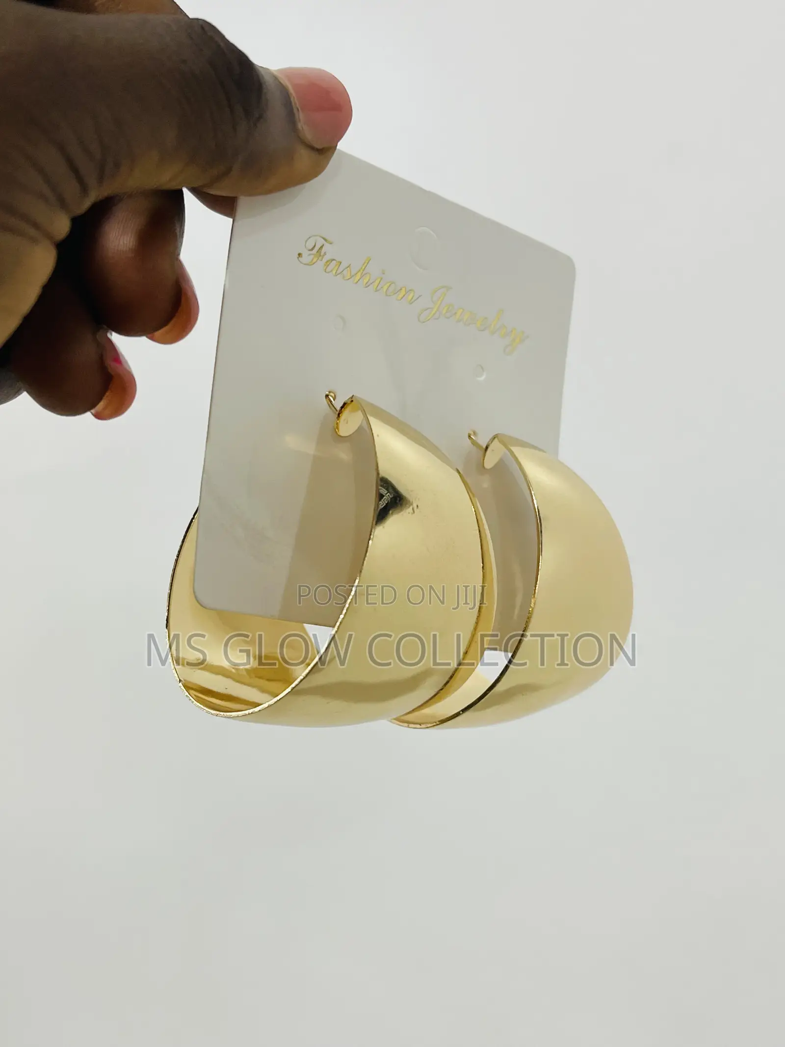 Trendy Gold Statement Hoop Earrin