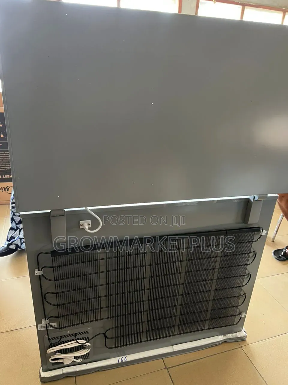 Midea 249l Chest Freezer-Mdrc345fz43