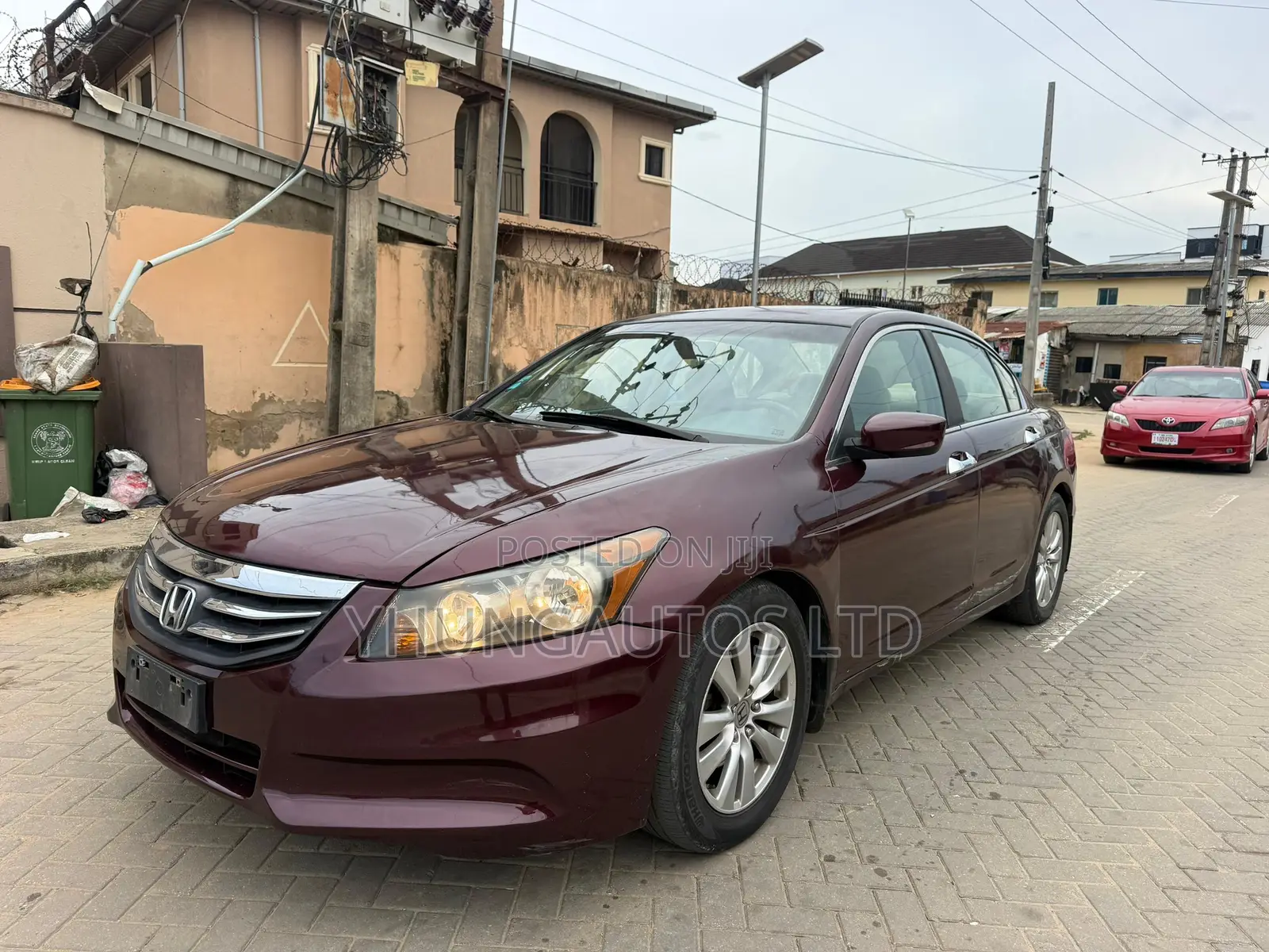 Honda Accord 2.0 Sedan Automatic 2012 Burgundy