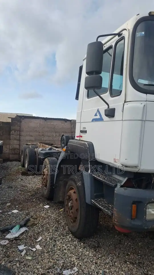 Man Diesel Fe 33.414 8x4
