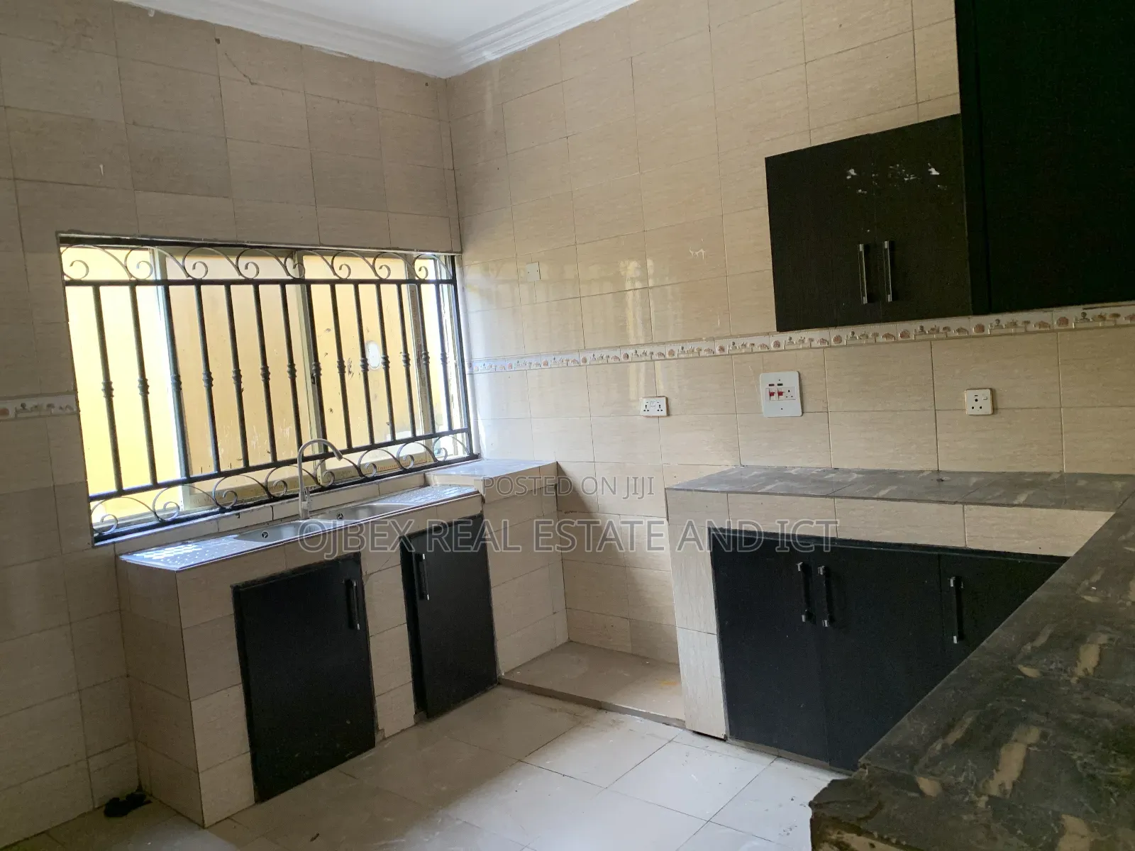 Furnished 3bdrm Block of Flats in Abijo Main Gra, Ajah for rent