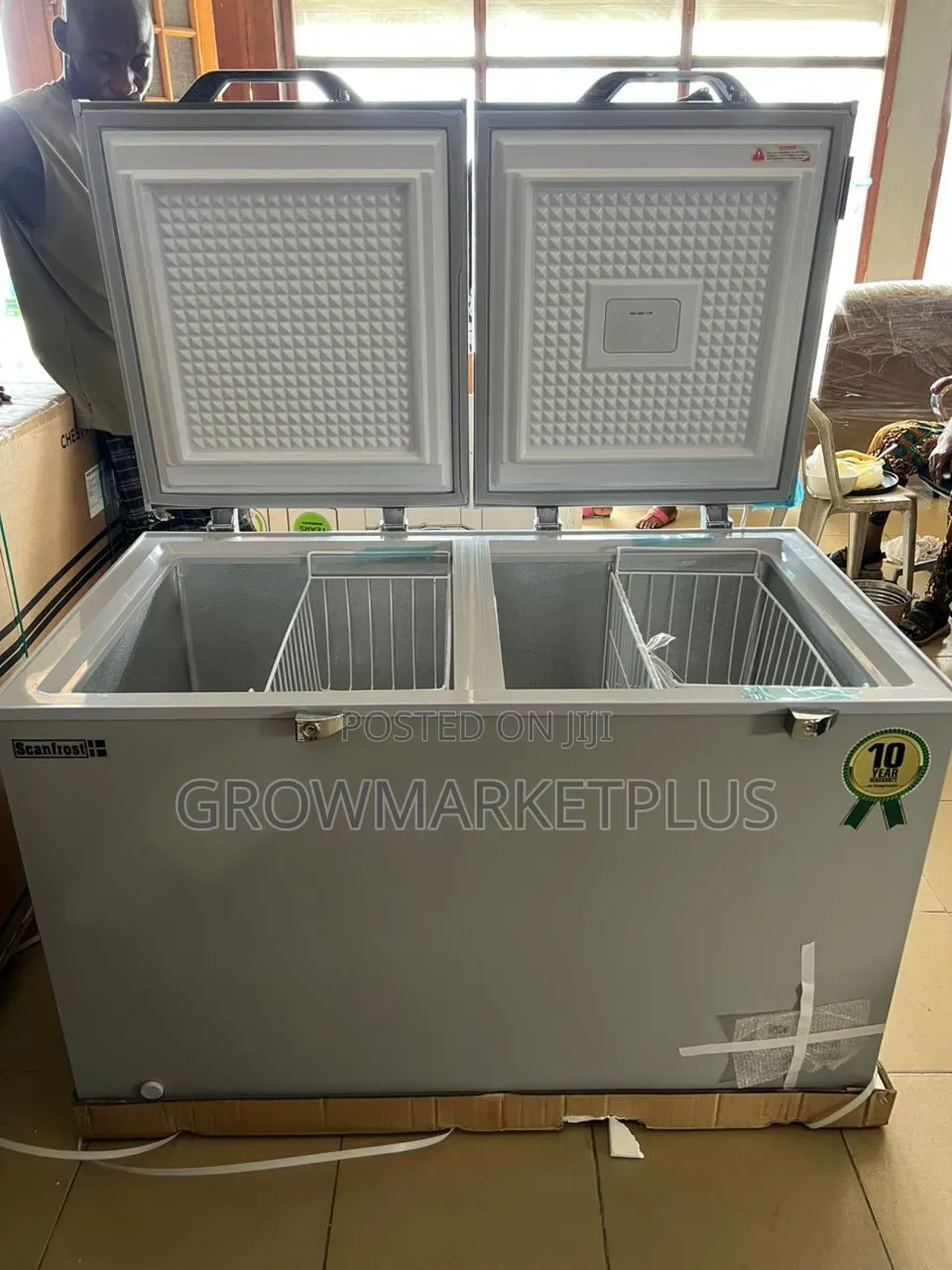 Scanfrost 400l Inverter Chest Freezer With Digital Display – Sfl400inv