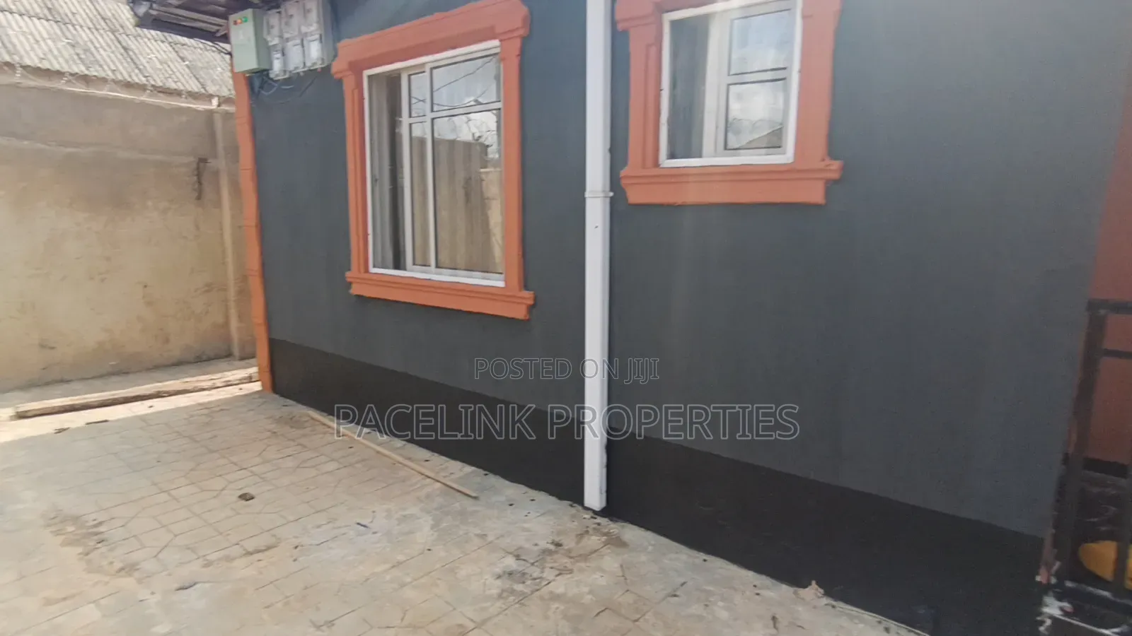 Furnished 1bdrm Apartment in Ayobo for rent