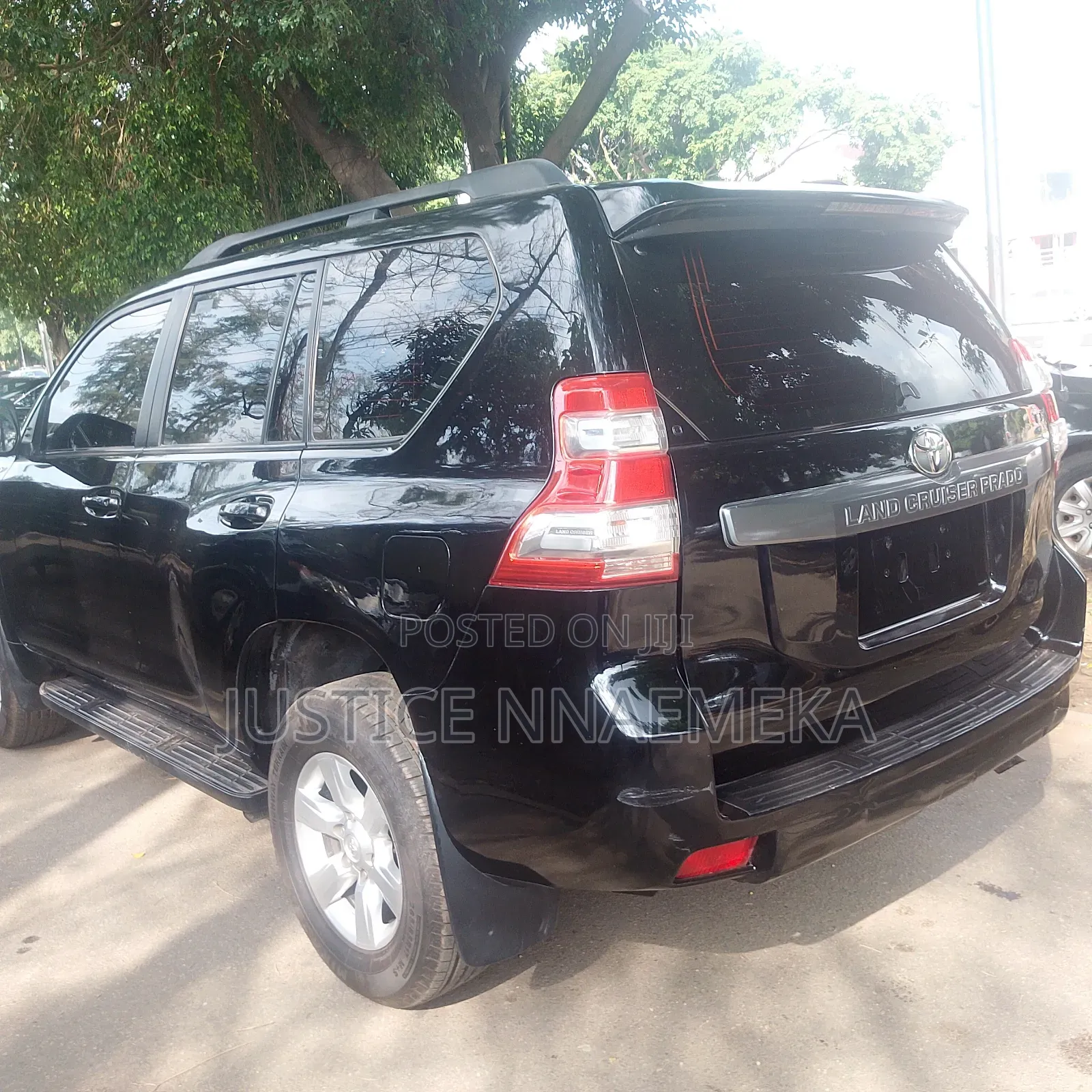 Toyota Land Cruiser Prado 2016 Black