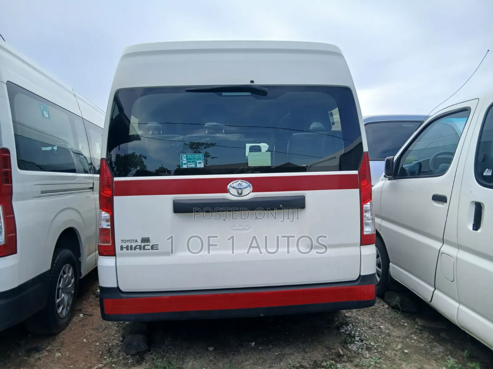 Toyota HiAce 2023 White