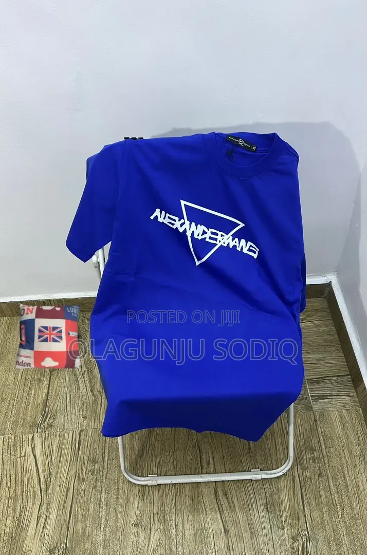 Italian Luxury Metropolitan G5 T-Shirt