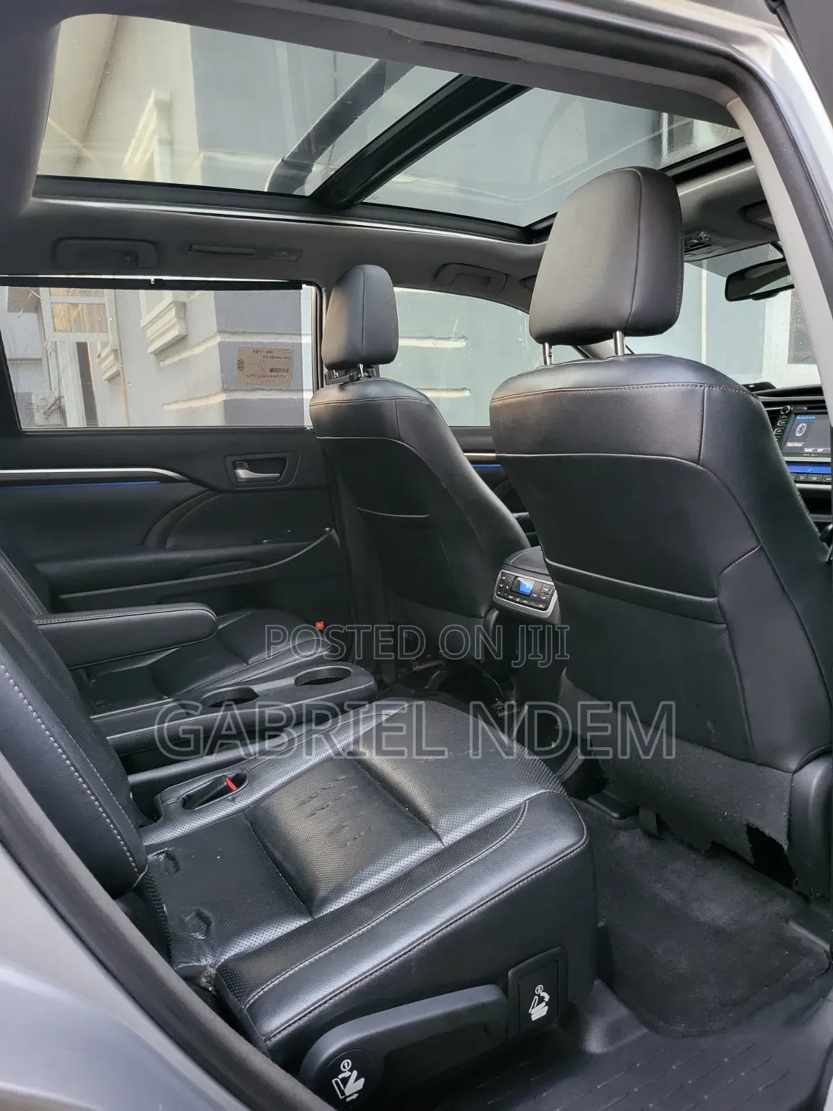 Toyota Highlander Limited Platinum 4dr SUV AWD (3.5L 6cyl 6A) 2014