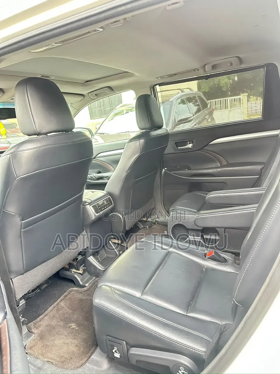 Toyota Highlander XLE 4x2 V6 (3.5L 6cyl 8A) 2018 White