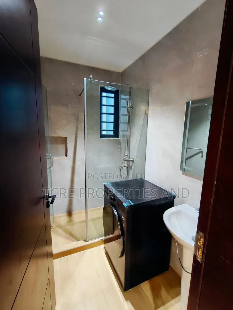 Furnished 4bdrm Duplex in Opebi for sale