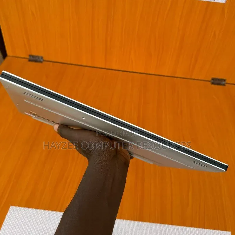 Laptop Dell XPS 15 9570 16GB Intel Core i7 SSD 512GB