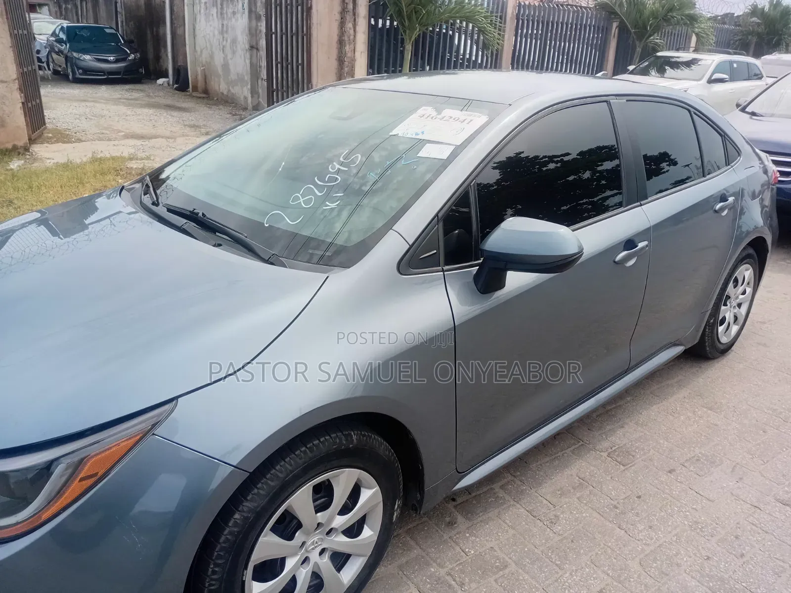 Toyota Corolla LE 2022 Blue