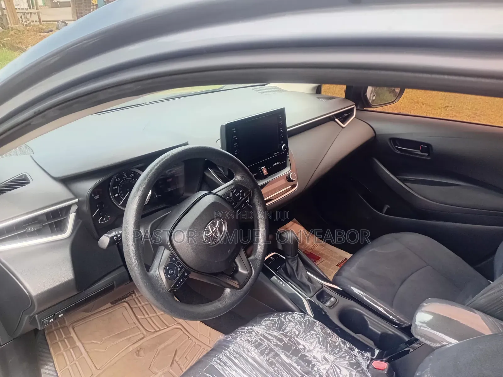 Toyota Corolla LE 2022 Blue