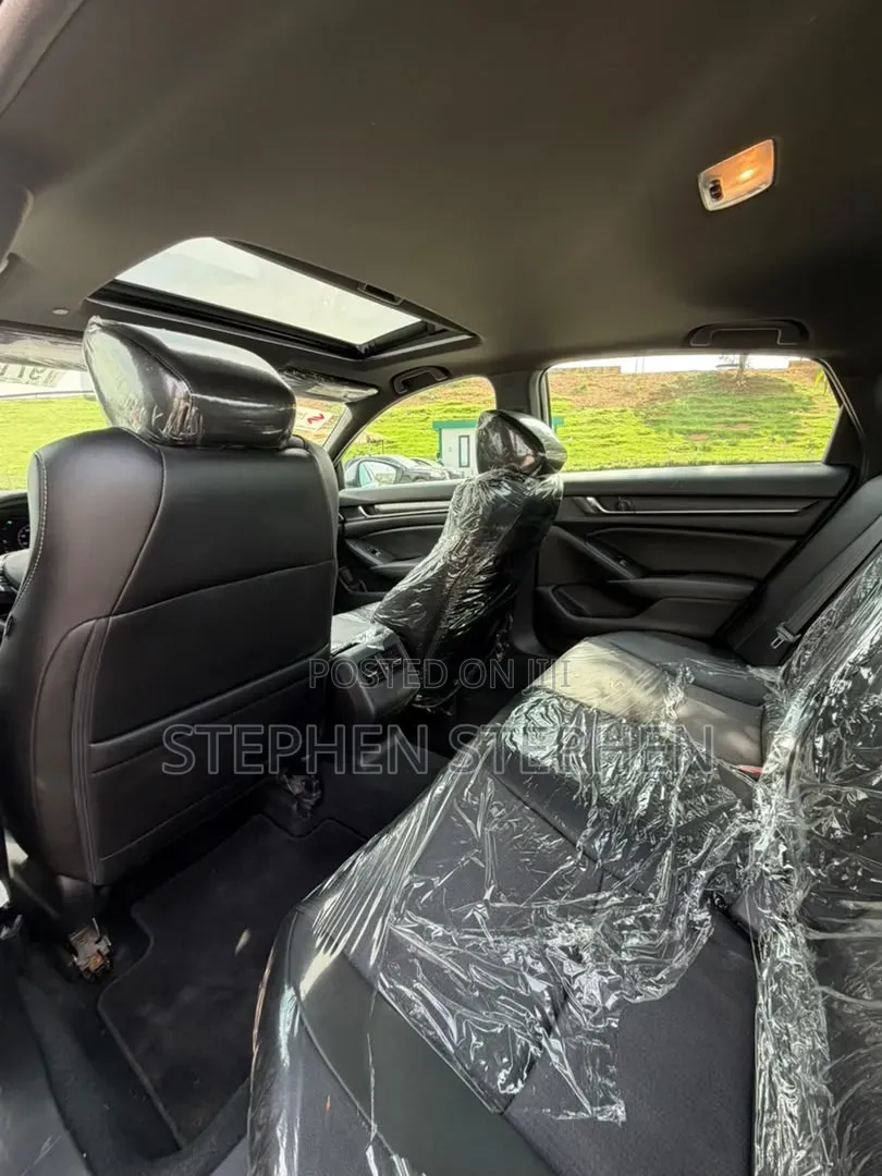 Honda Accord Sport (2.0L 4cyl Turbo 6M) 2019 Silver
