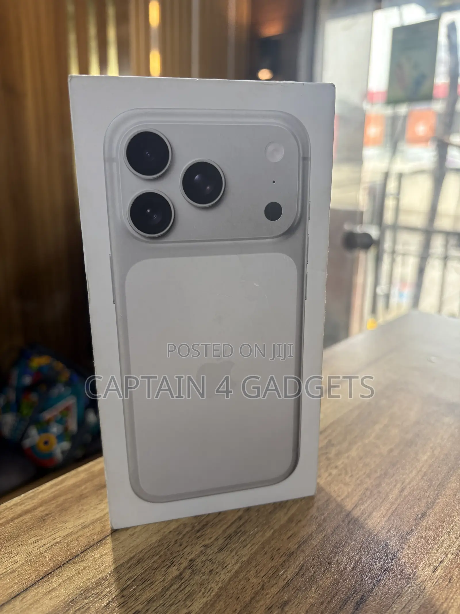 New Apple iPhone 17 Pro Max 256 GB Orange