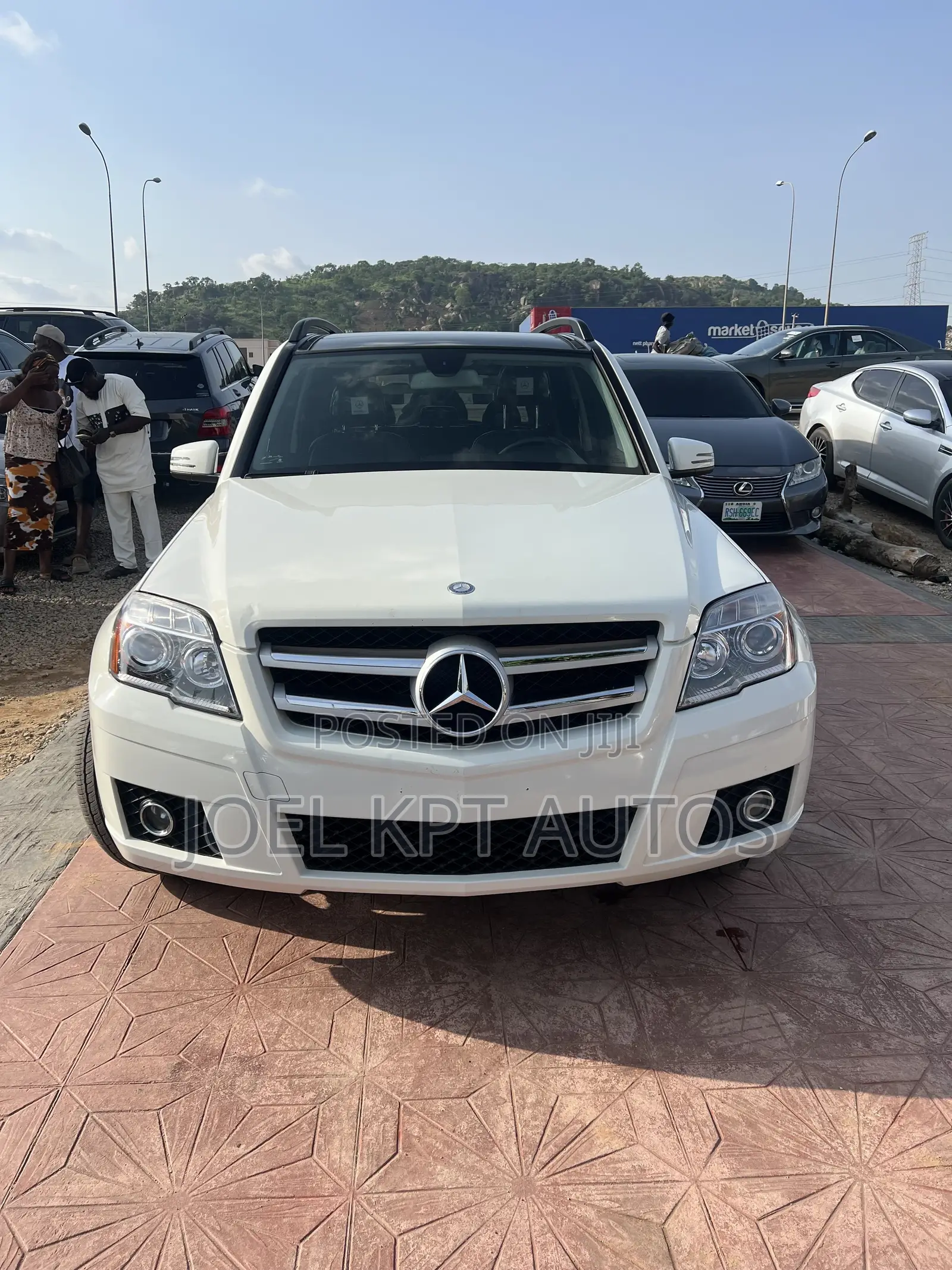 Mercedes-Benz GLK-Class 350 4MATIC 2013 White