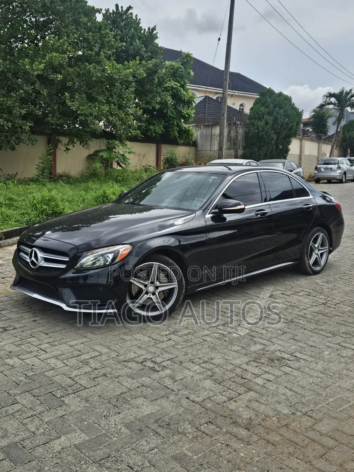 Mercedes-Benz C300 2015 Black