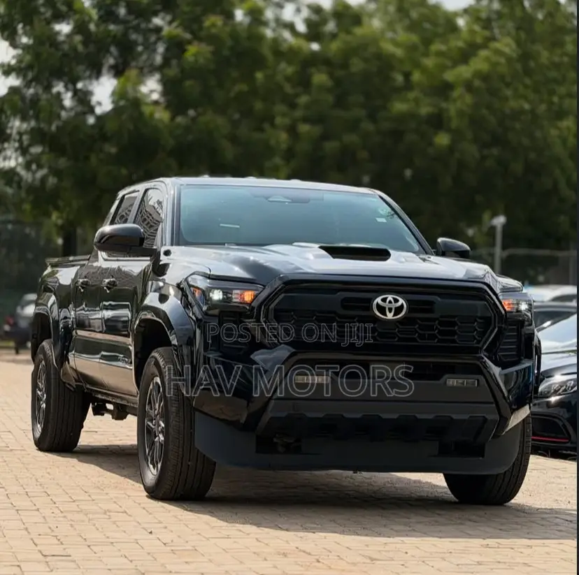 Toyota Tacoma TRD Sport Double Cab 4WD 5.0 ft. SB (Automatic) 2025