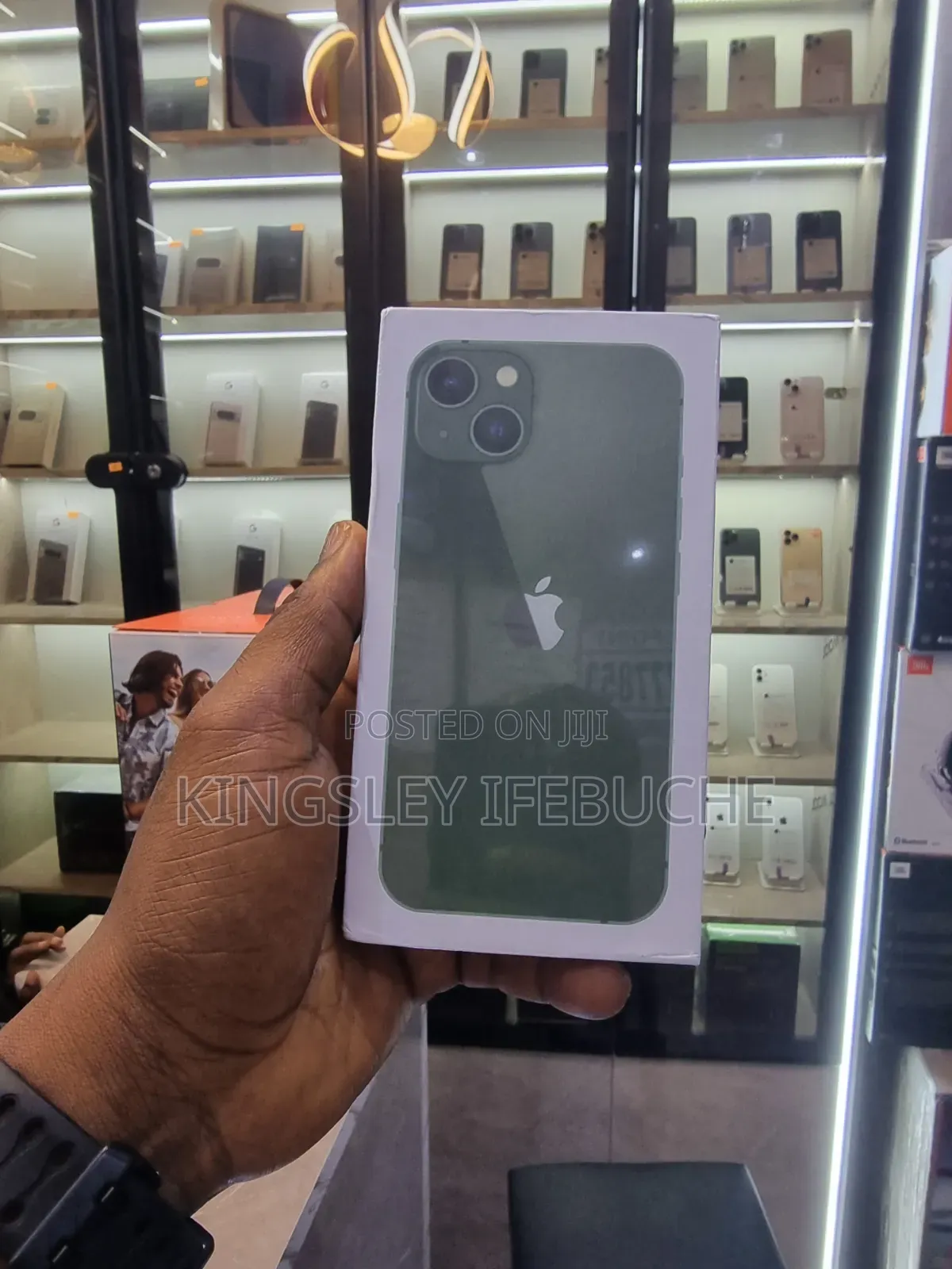 New Apple iPhone 13 128 GB Green