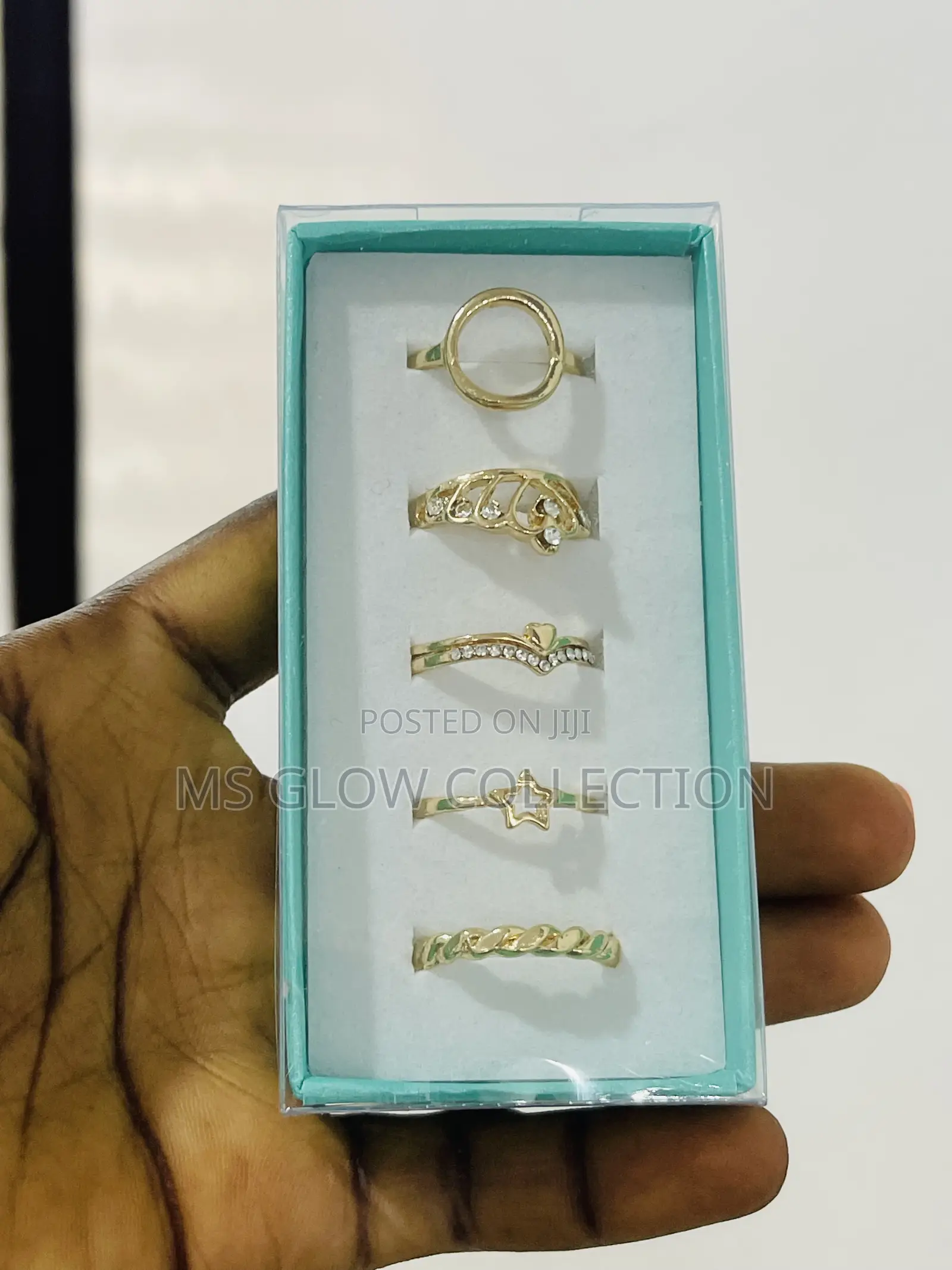 Trendy Gold Stackable Ring Set (5 Pieces) Available in Gold/Sliver Set