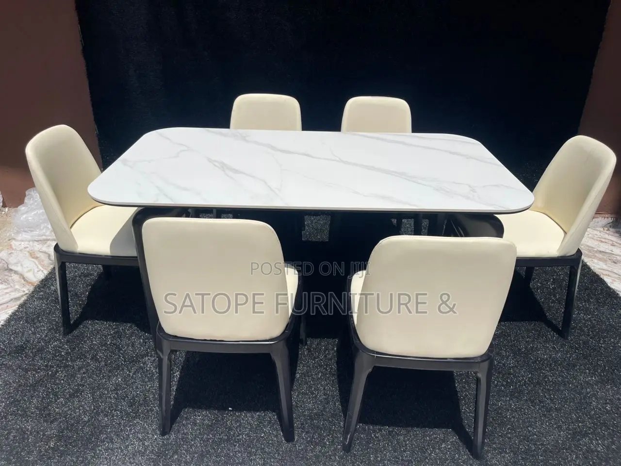 High Quality Dining Table and Chairs