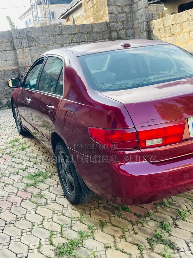 Honda Accord 2.0 Comfort Automatic 2005 Red