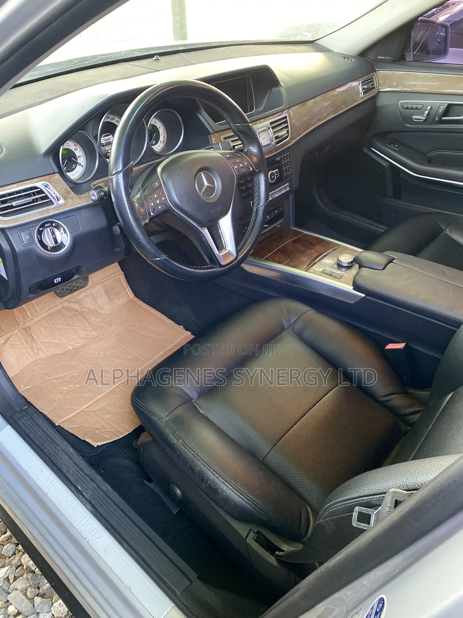 Mercedes-Benz E350 2014 Silver