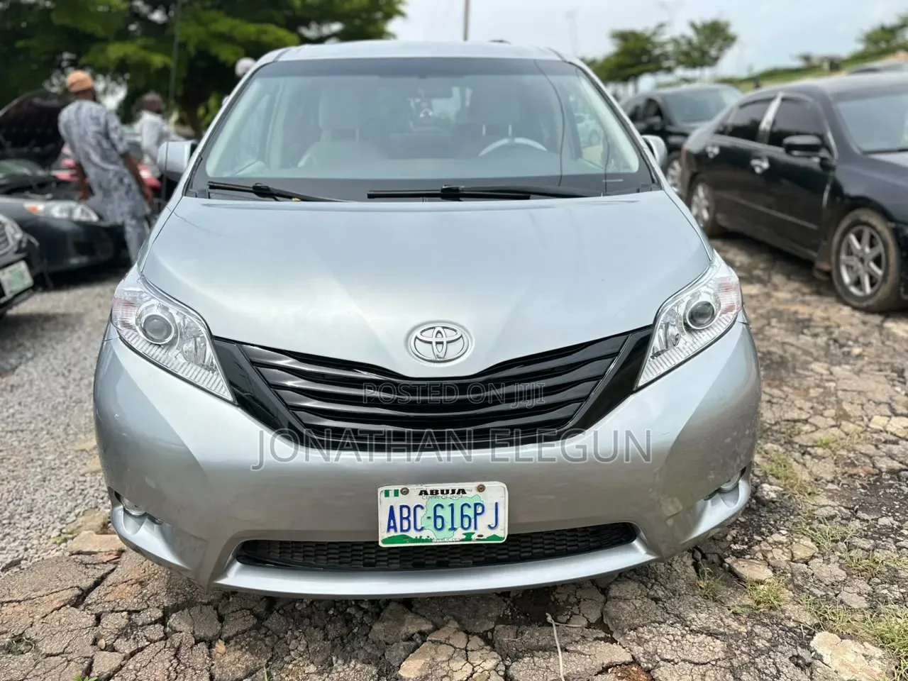Toyota Sienna Limited 7 Passenger 2012 Silver