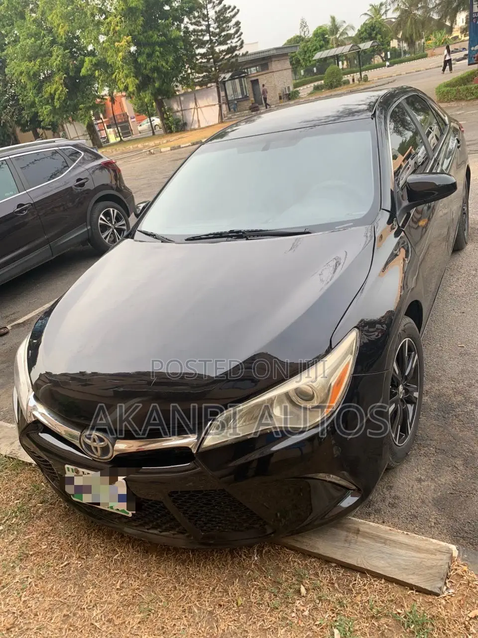 Toyota Camry SE 4dr Sedan (2.5L 4cyl 6A) 2015 Black
