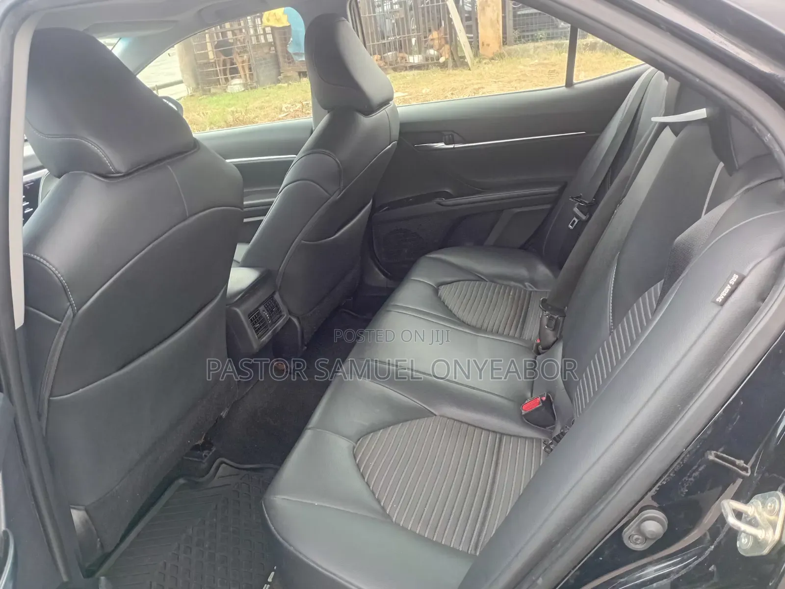 Toyota Camry SE (2.5L 4cyl 8A) 2019 Black