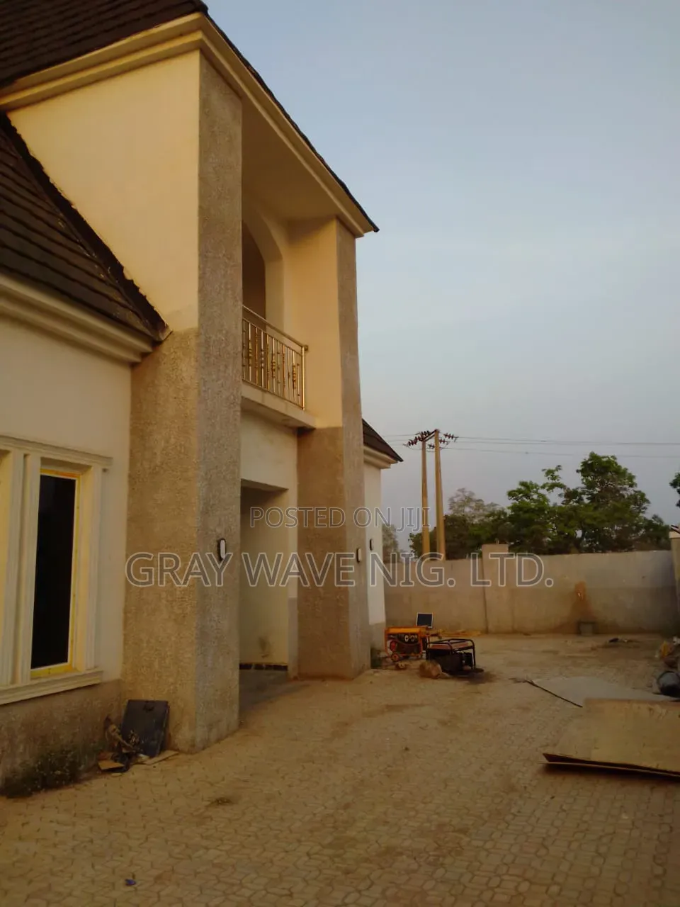 3bdrm Penthouse in Sabon Lugbe for rent