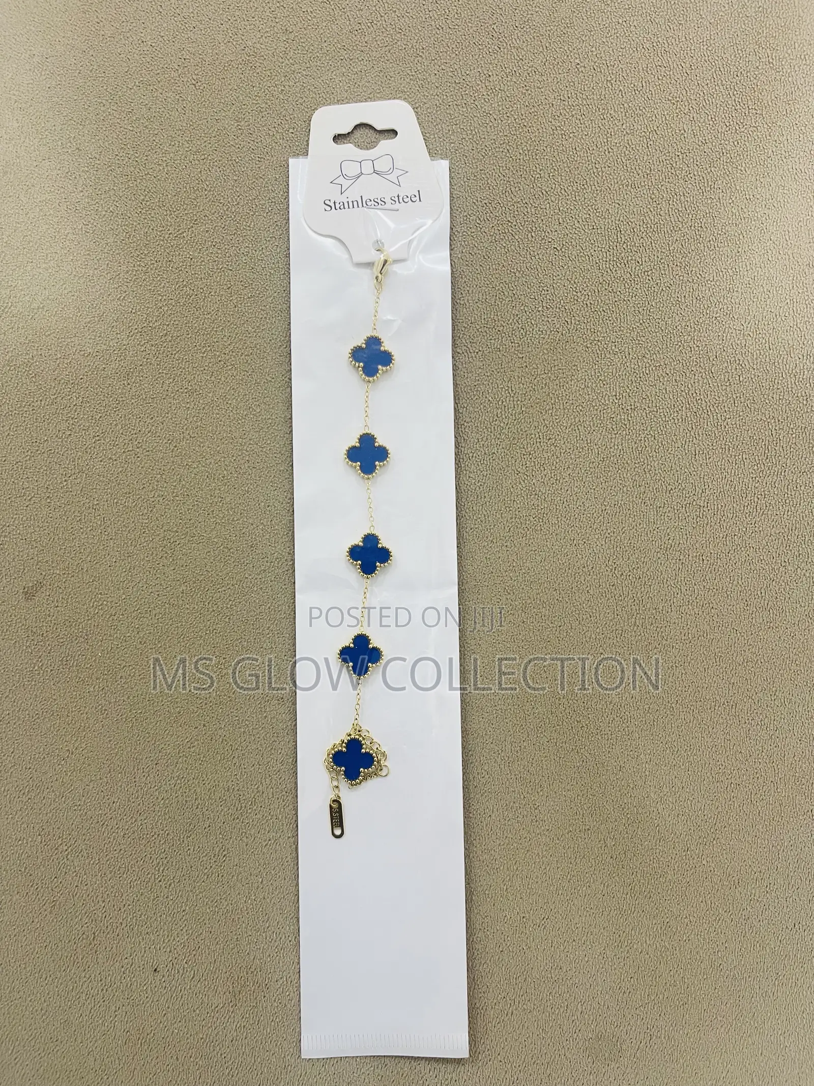 Luxury Clover Charm Bracelet (Stainless Steel)