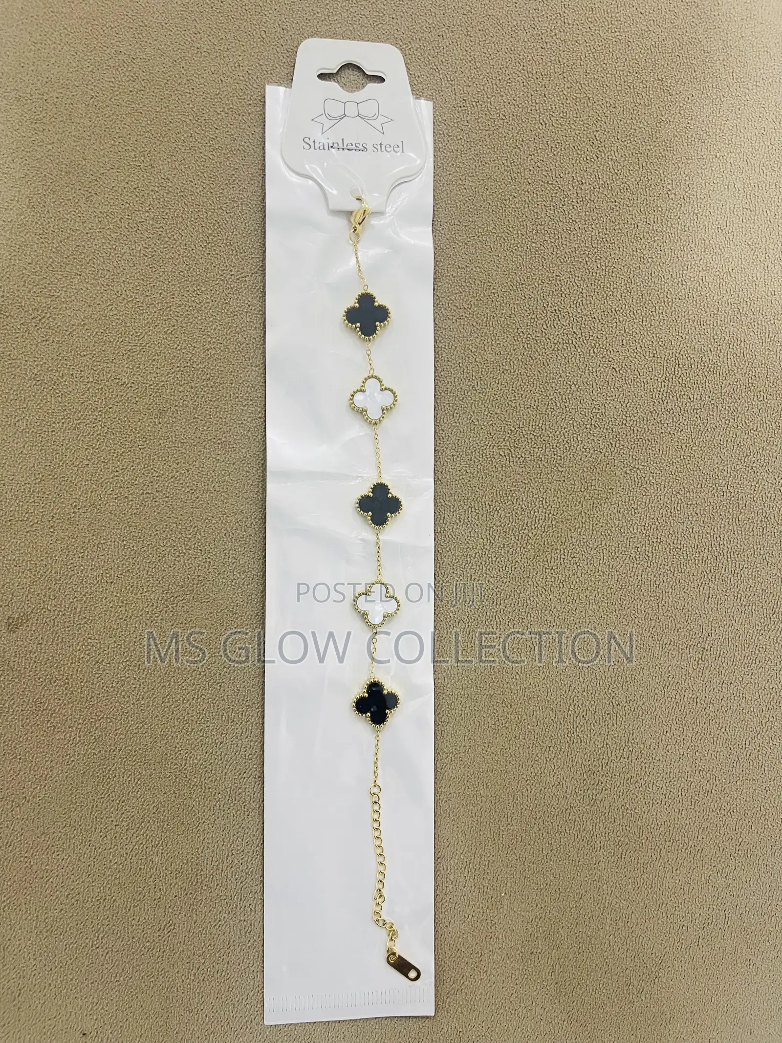 Luxury Clover Charm Bracelet (Stainless Steel)
