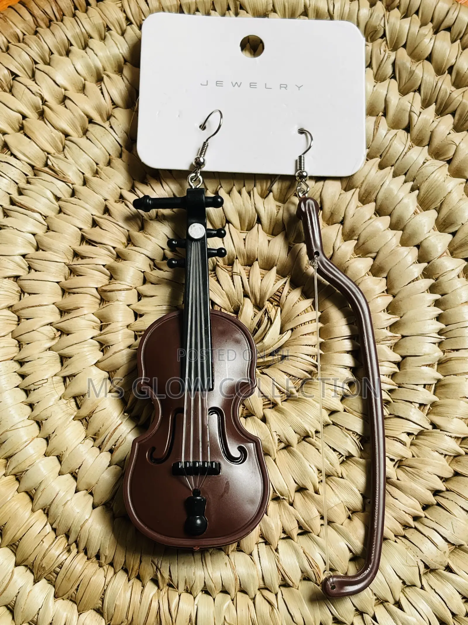 Mini Violin Bow Dangle Earrings – Music Lover Jewelry