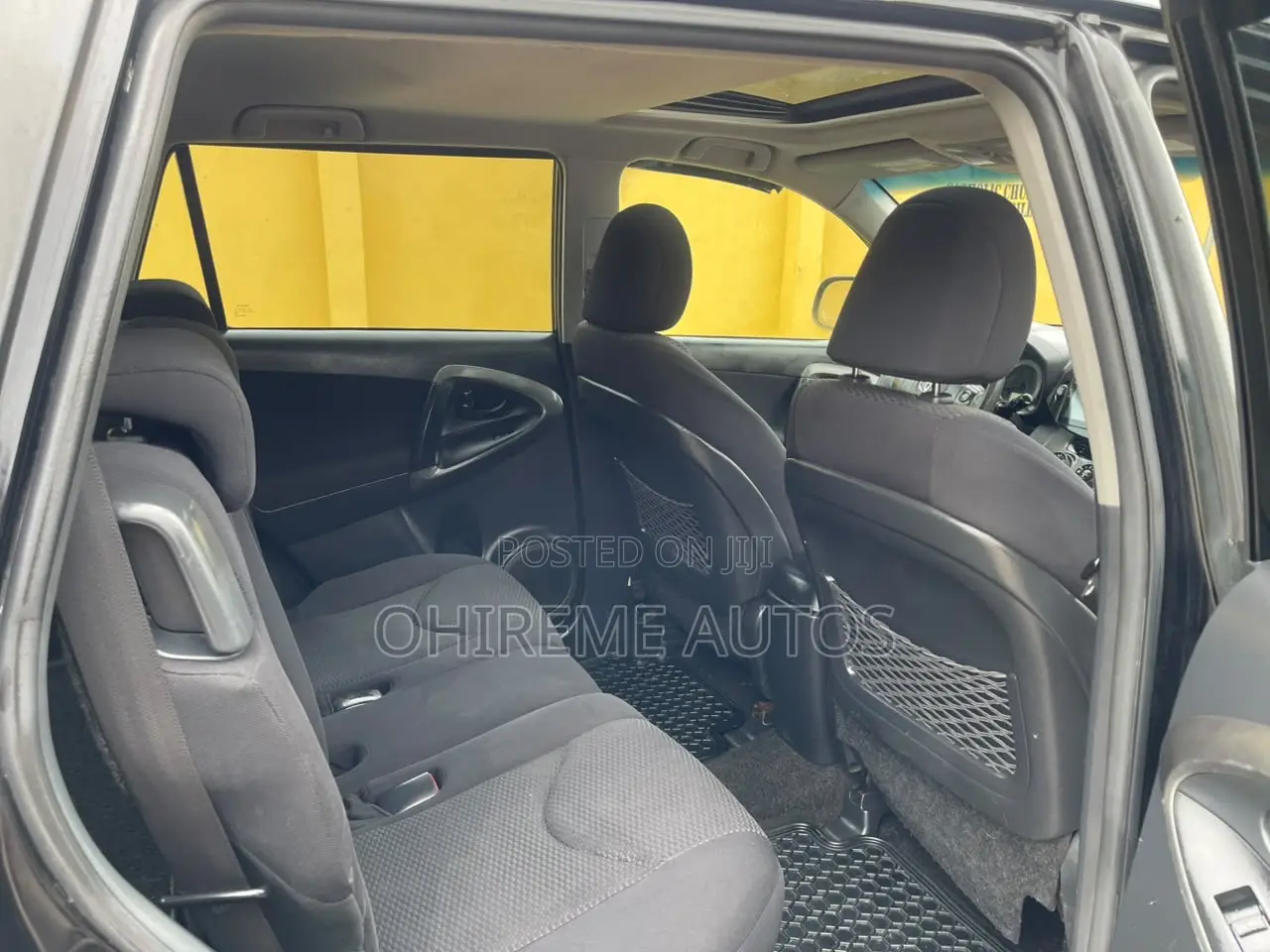 Toyota RAV4 2010 Black