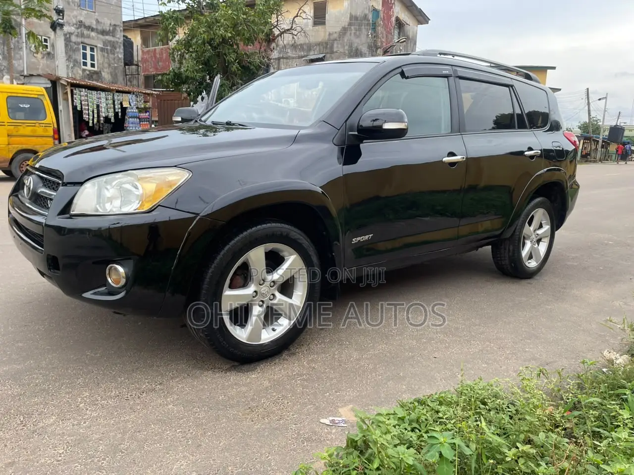 Toyota RAV4 2010 Black