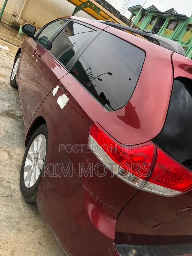 Toyota Sienna XLE FWD 8-Passenger 2013 Burgundy
