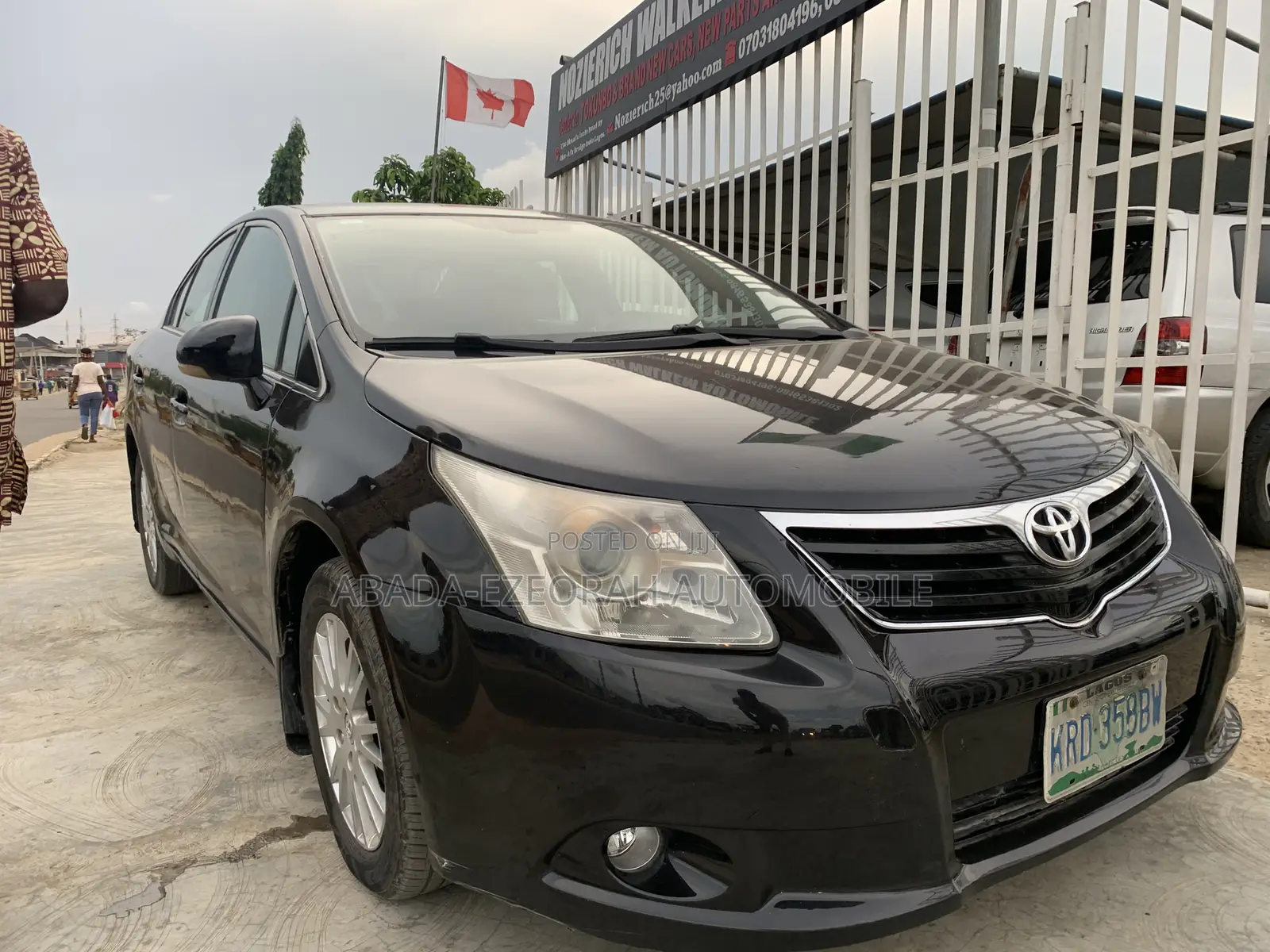 Toyota Avensis 2.0 Advanced Automatic 2012 Black
