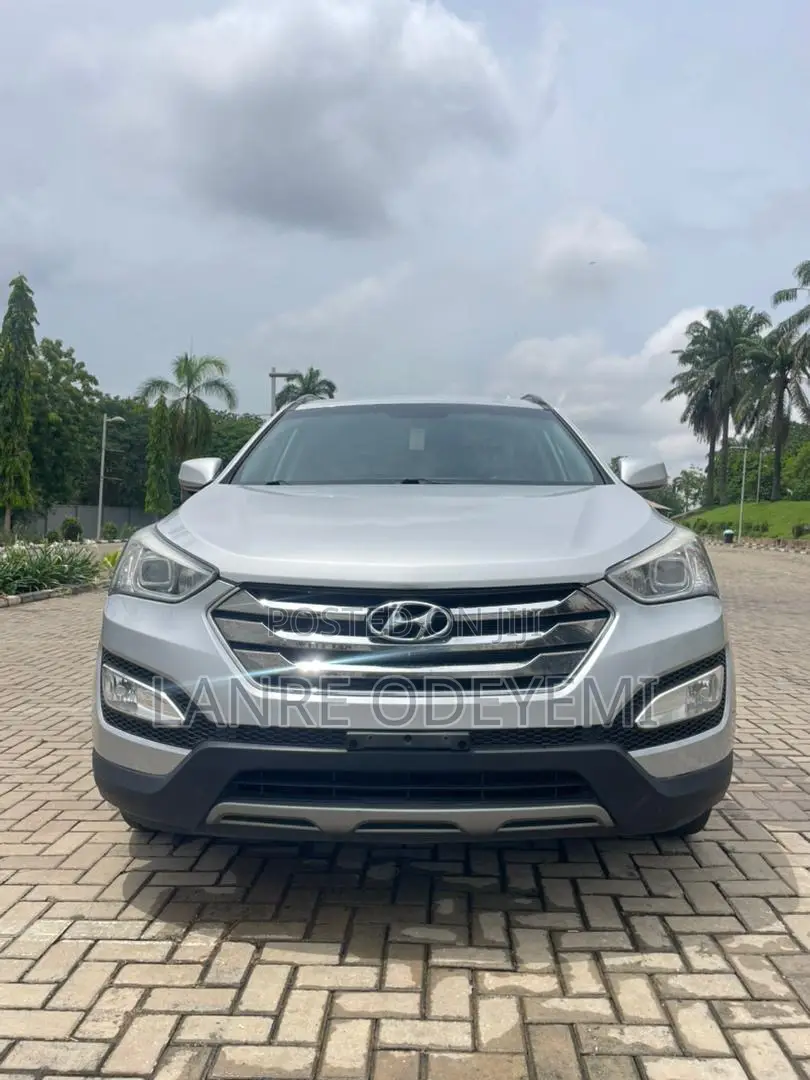 Hyundai Santa Fe 2014 Silver