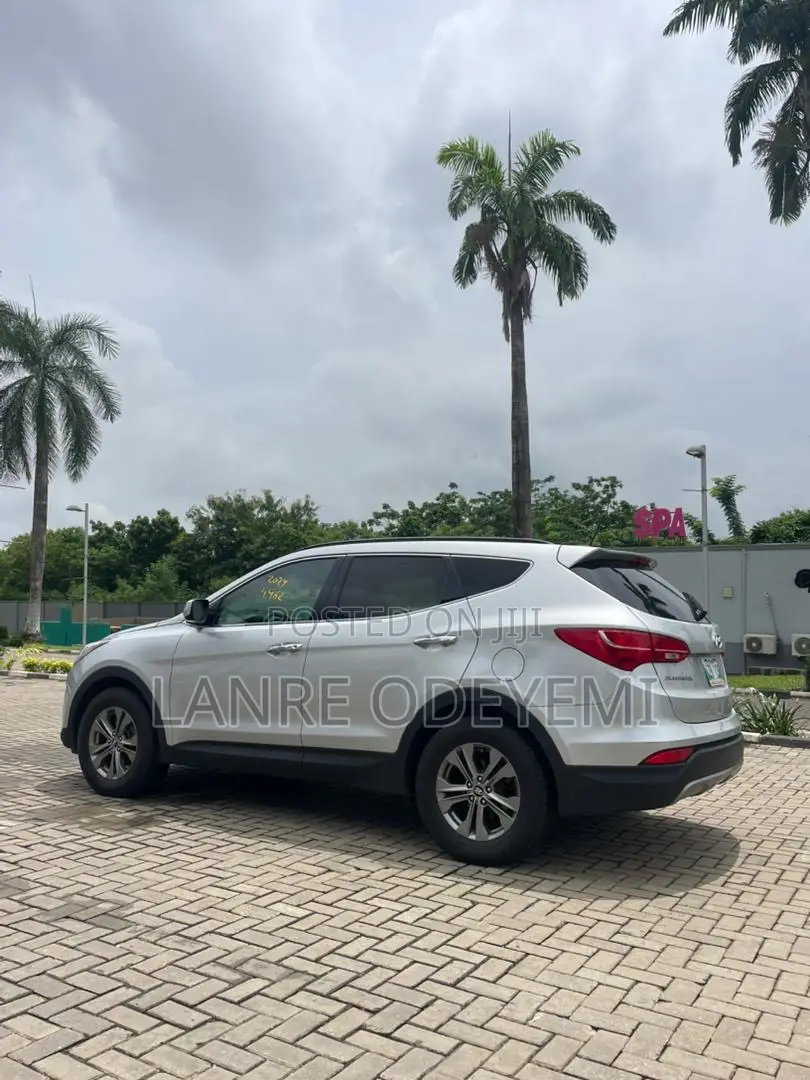 Hyundai Santa Fe 2014 Silver