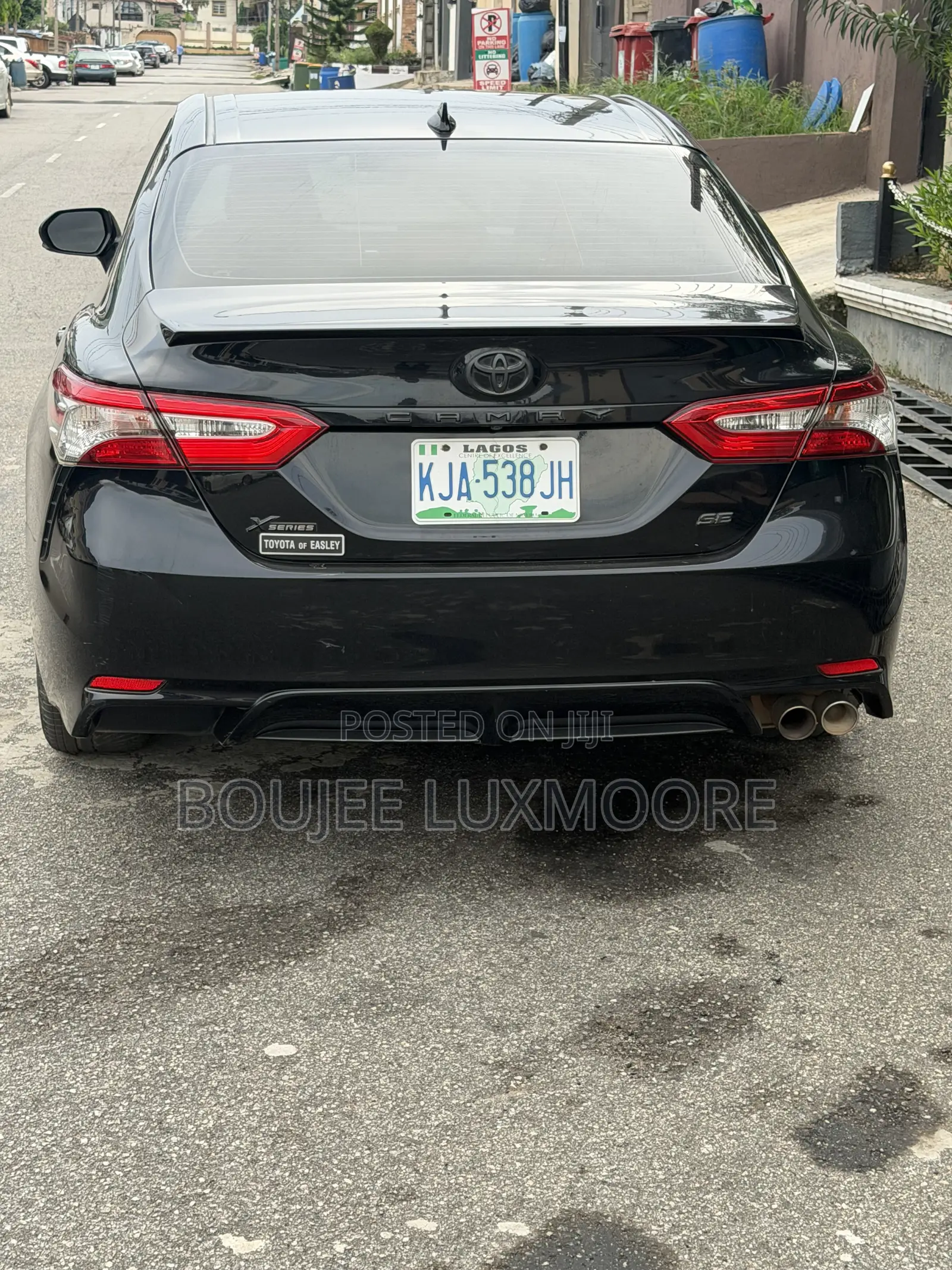 Toyota Camry SE (2.5L 4cyl 8A) 2019 Black