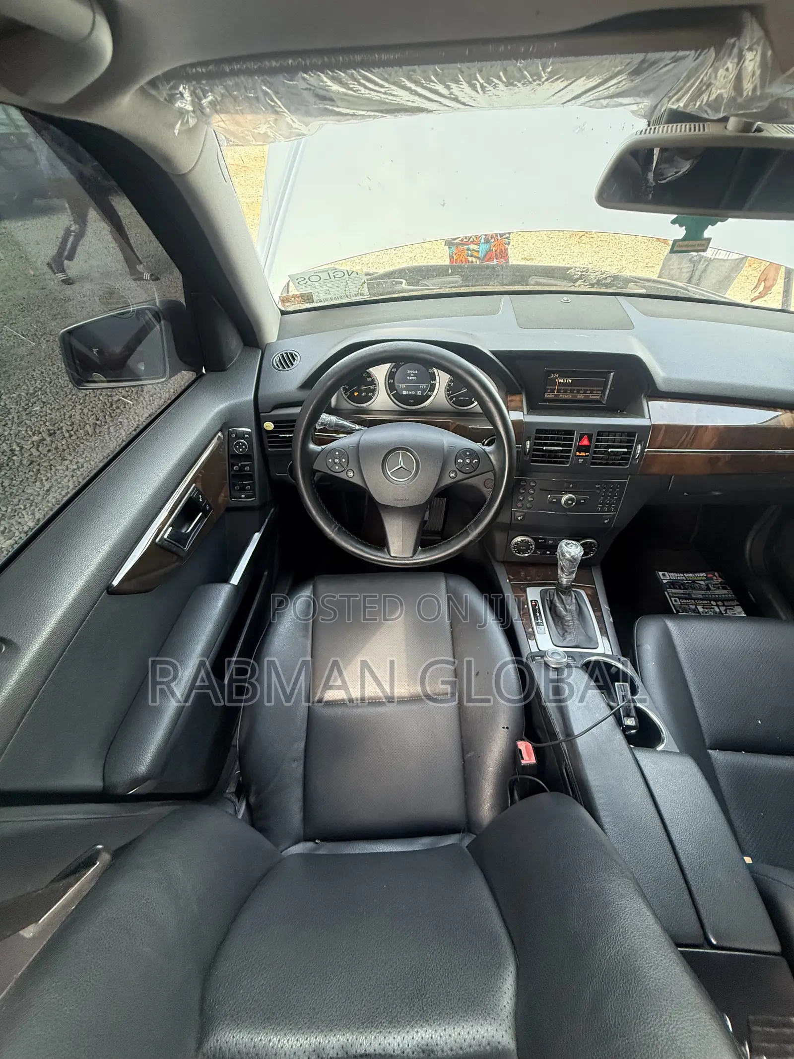 Mercedes-Benz GLK-Class 350 2010 Gray