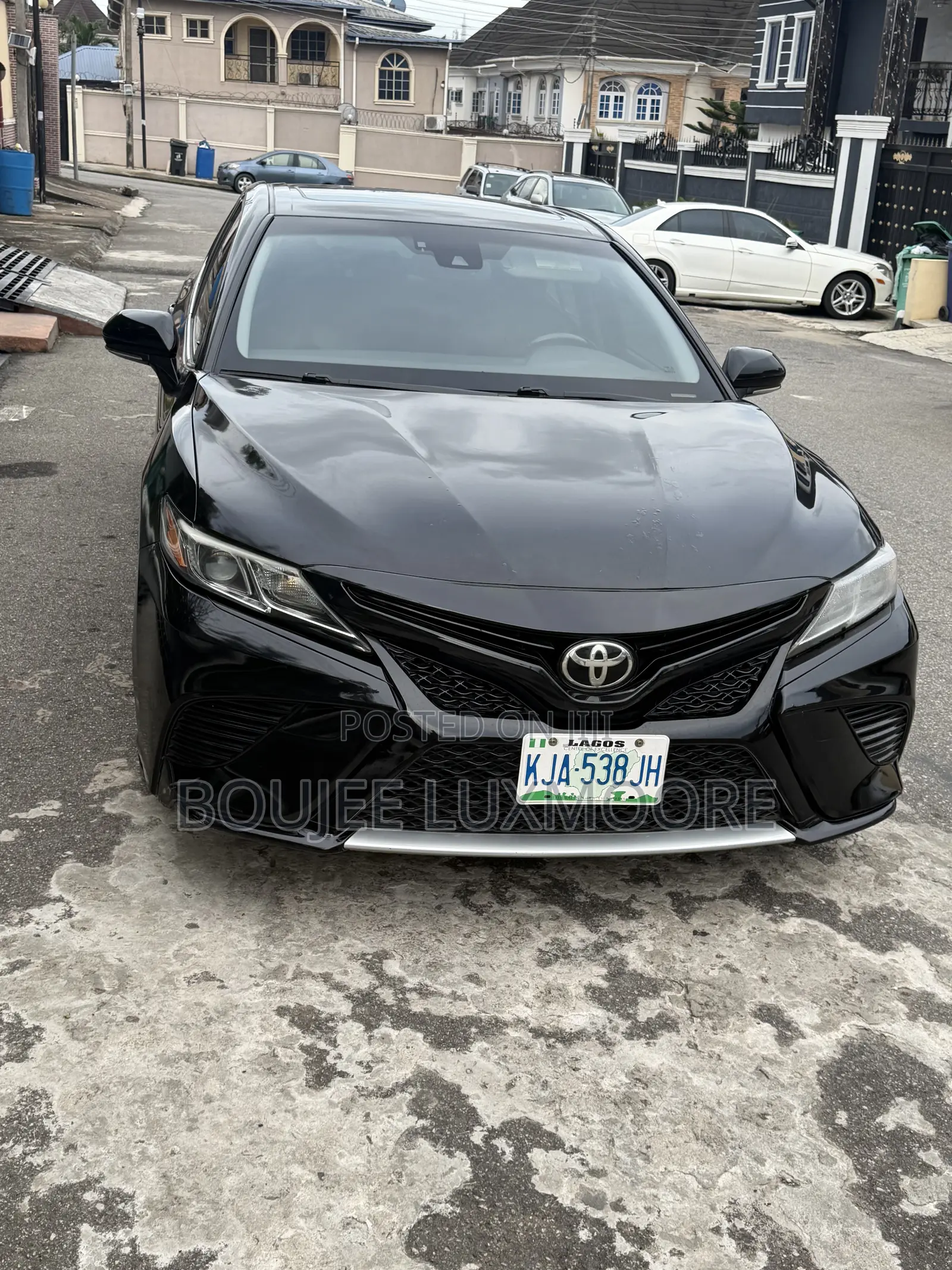 Toyota Camry SE (2.5L 4cyl 8A) 2019 Black