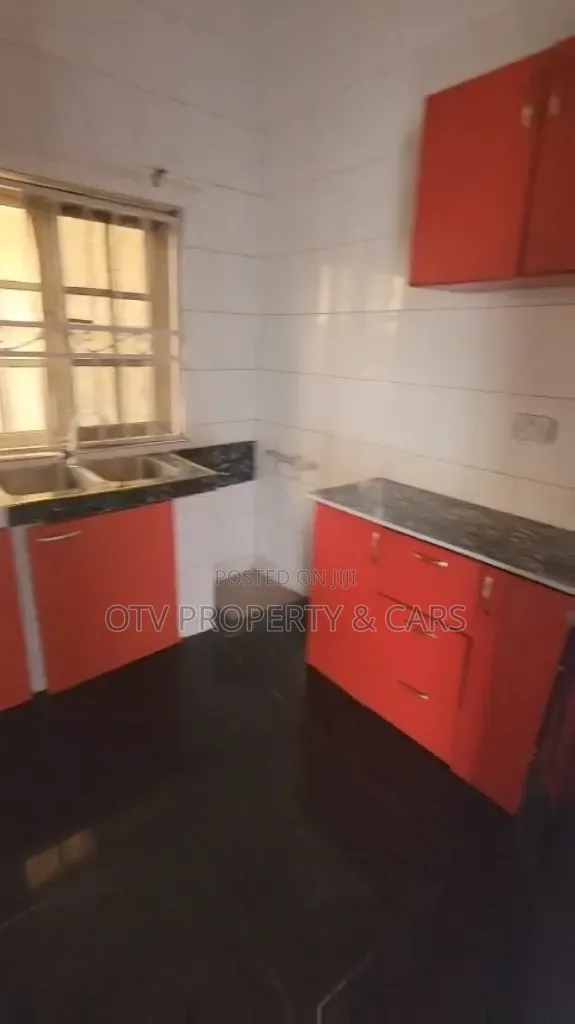 Mini Flat in Lekki Phase 1 for rent