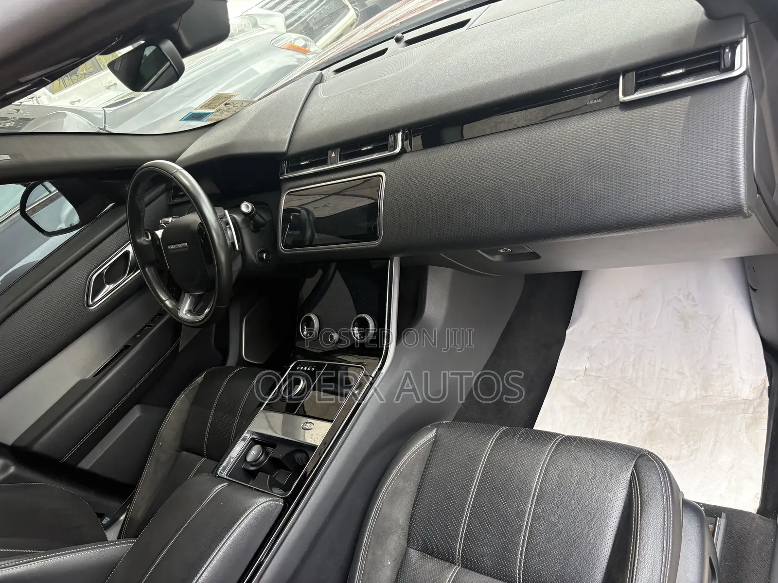 Land Rover Range Rover Velar P380 SE R-Dynamic 4x4 2018 Red